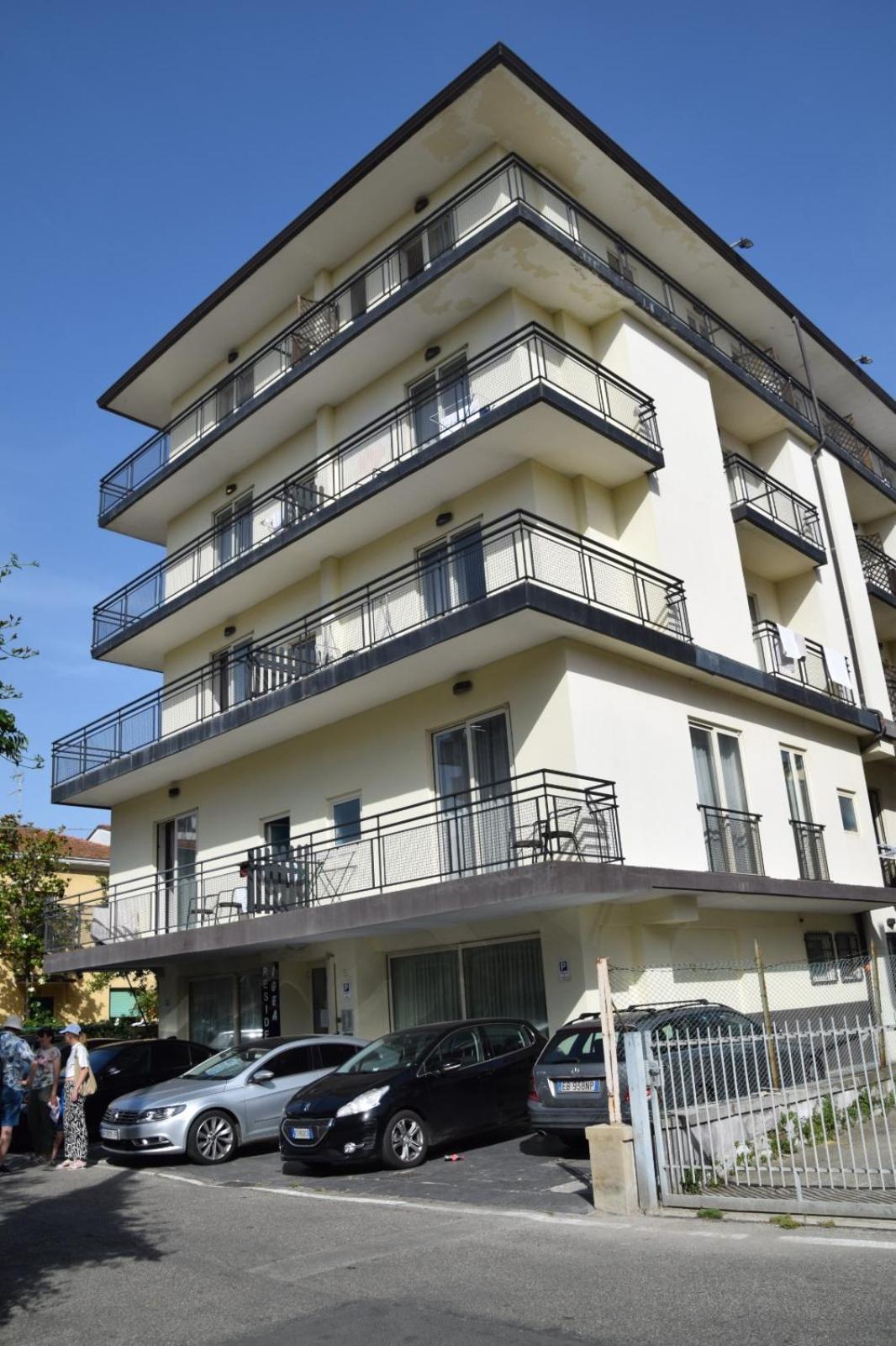 Residence Igea Rimini Kültér fotó